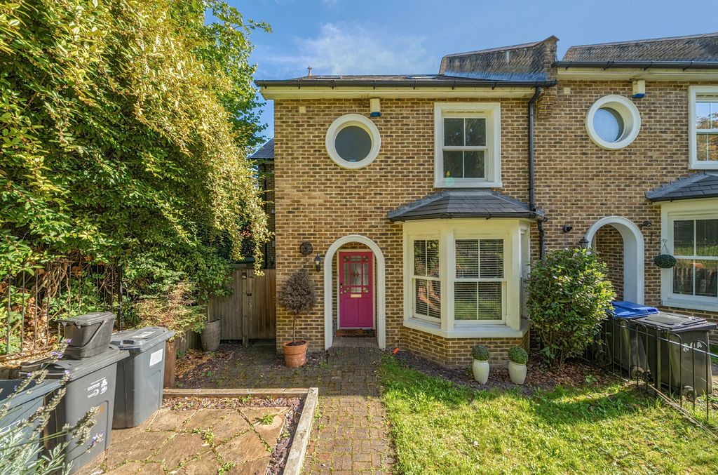 Property photo 1 of 19 1358135-2-68d50Fc...