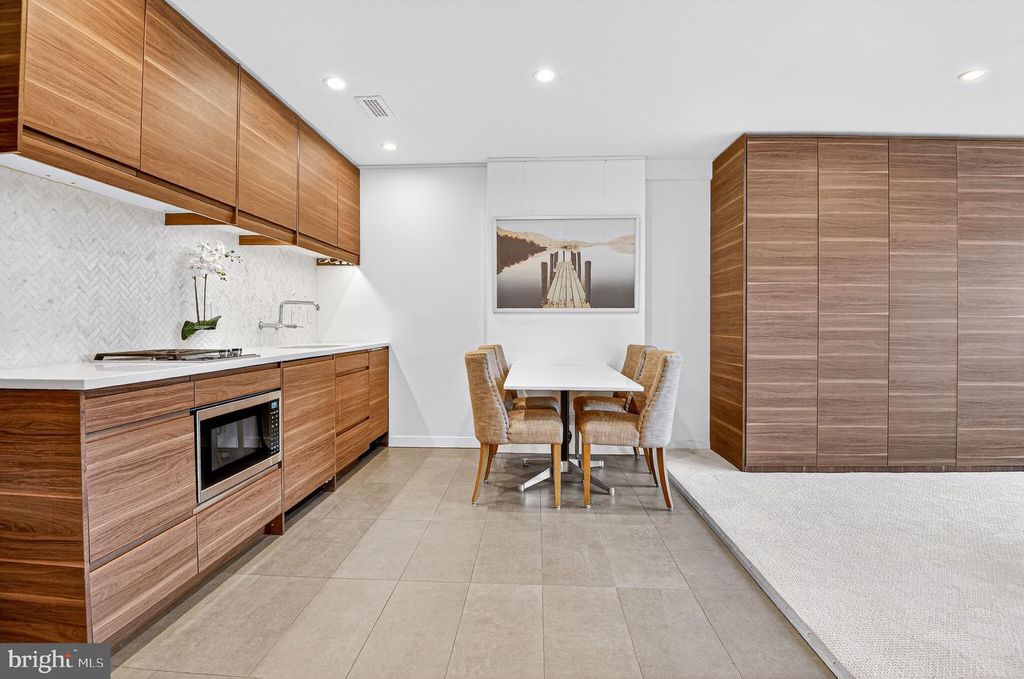 Property photo 3 of 14 <Alttext/>