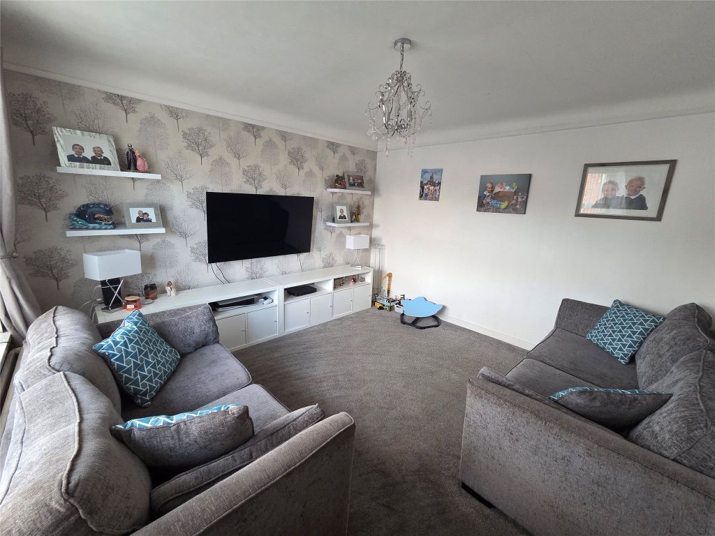 Property photo 3 of 20 Picture No. 33