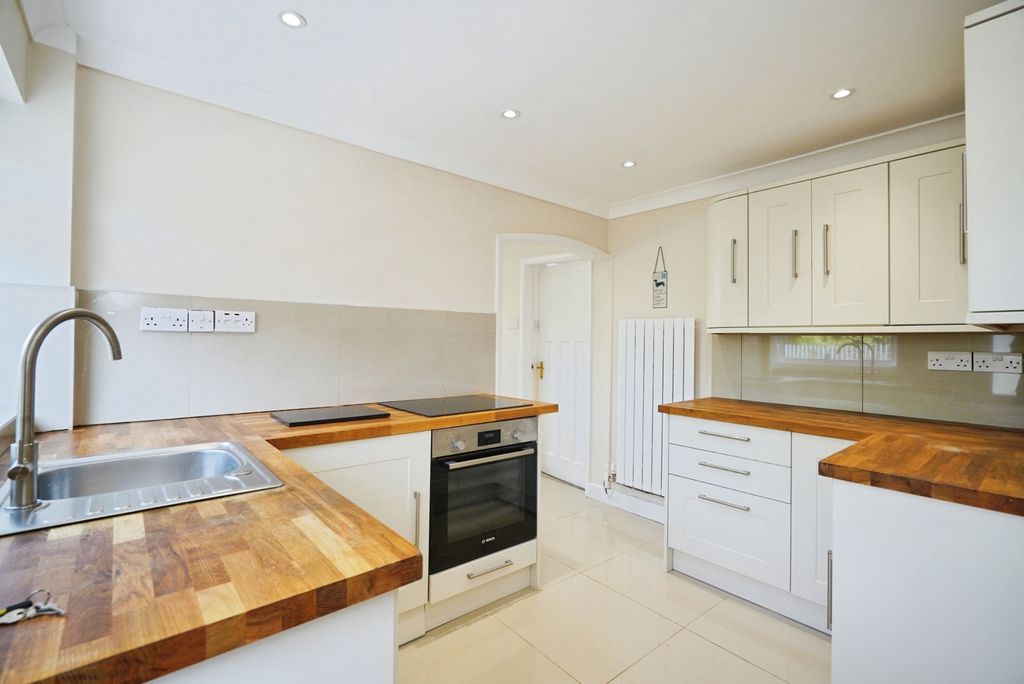 Property photo 2 of 18 Pbox-Img.Jpg