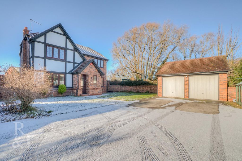 Property photo 2 of 28 Batched  (20).Jpg