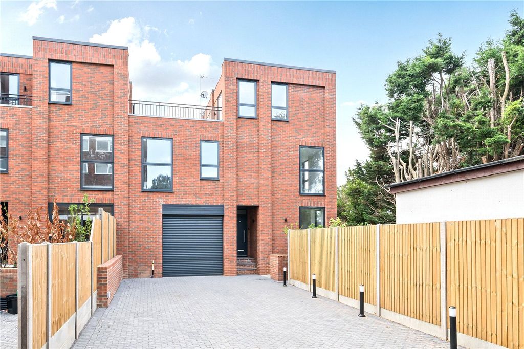 Property photo 3 of 14 Picture No. 23