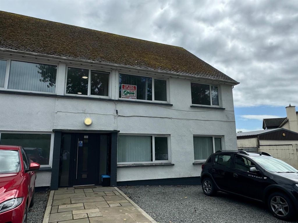 Property photo 1 of 5 Lon Hendre Exterior.Jpg