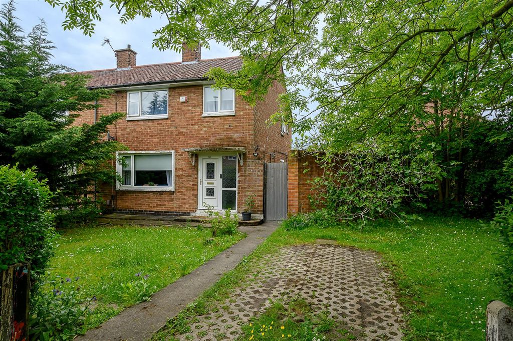 Property photo 1 of 11 External