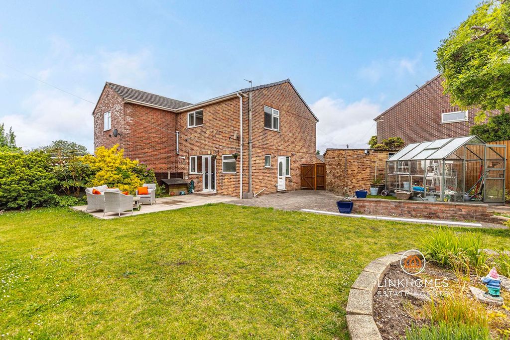 Property photo 1 of 23