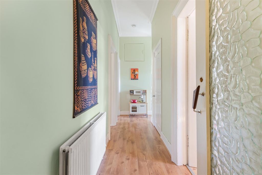 Additional image 8 of 3 bed flat for saleKelly Street, Greenock PA16