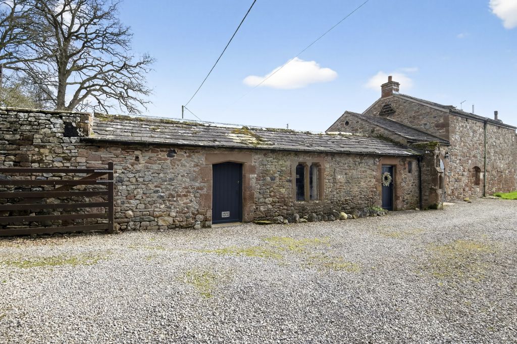 Property photo 3 of 20 Outbuildings