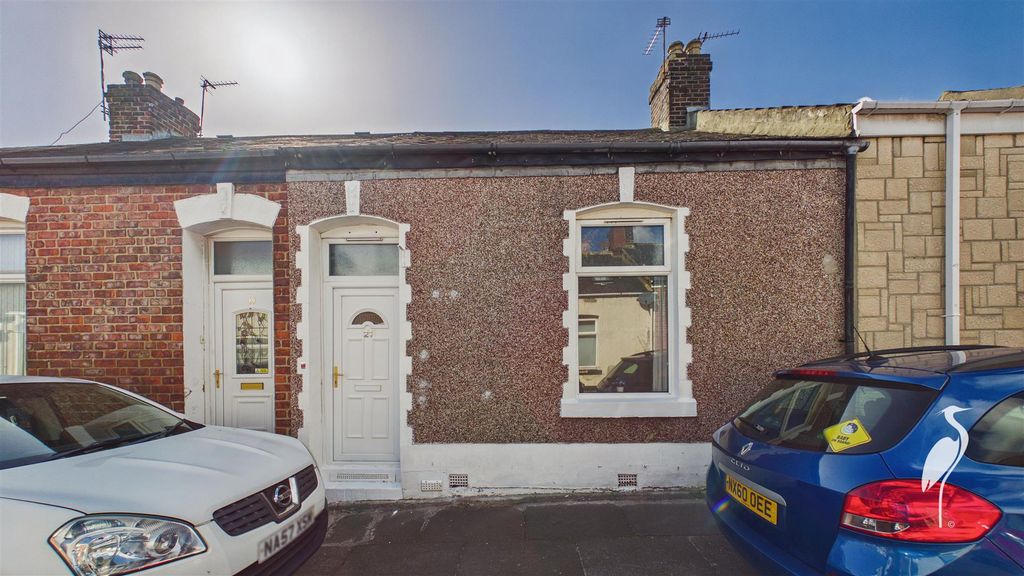 Property photo 1 of 15