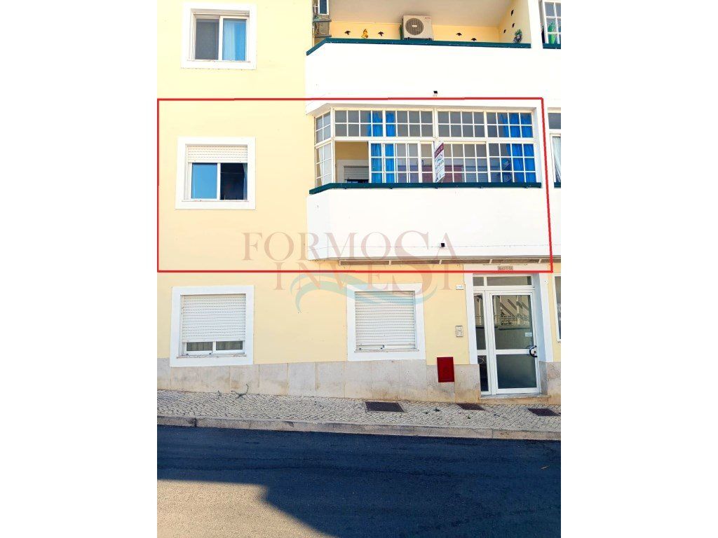 Property photo 1 of 33 T2 Apartment In The Center Of Fuzeta