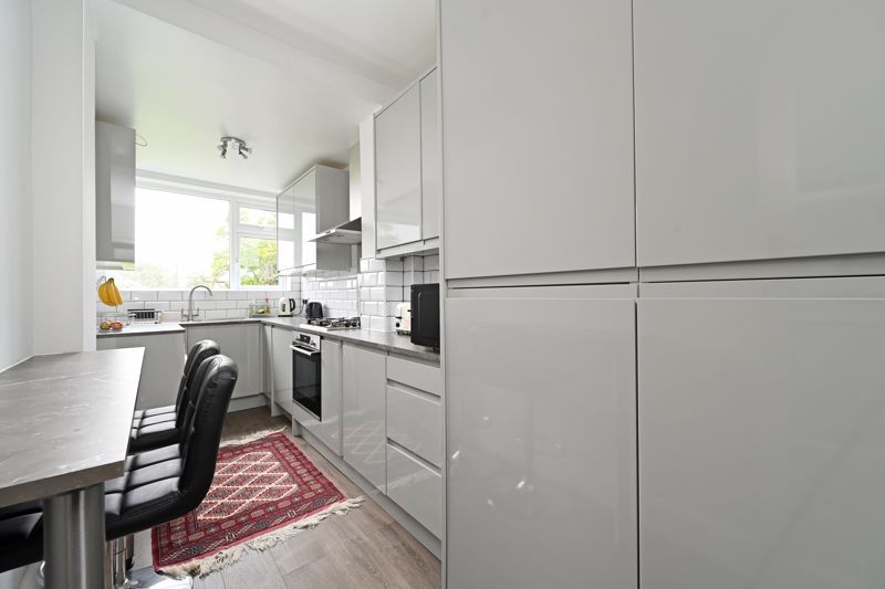 Property photo 2 of 18 Kitchen