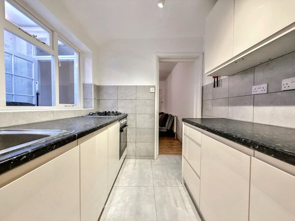 Property photo 2 of 12 Img_0608.Jpg