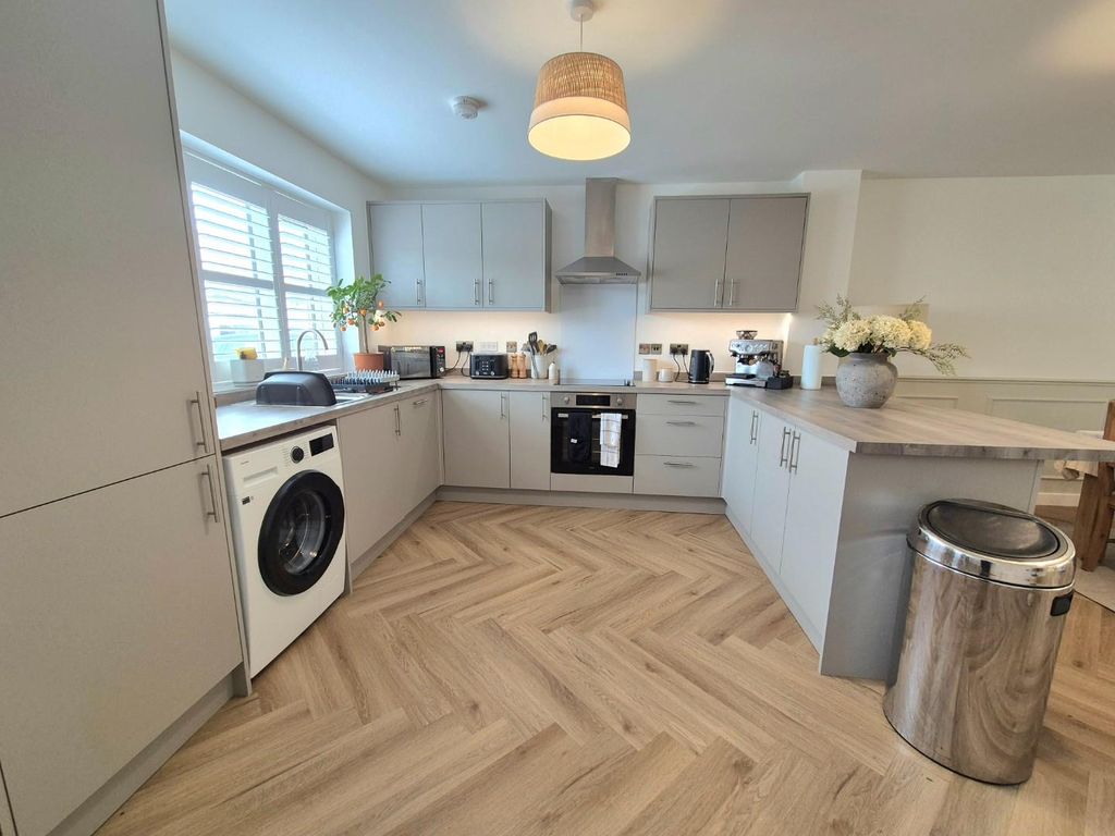 Property photo 3 of 16 20260409_123203.Jpg