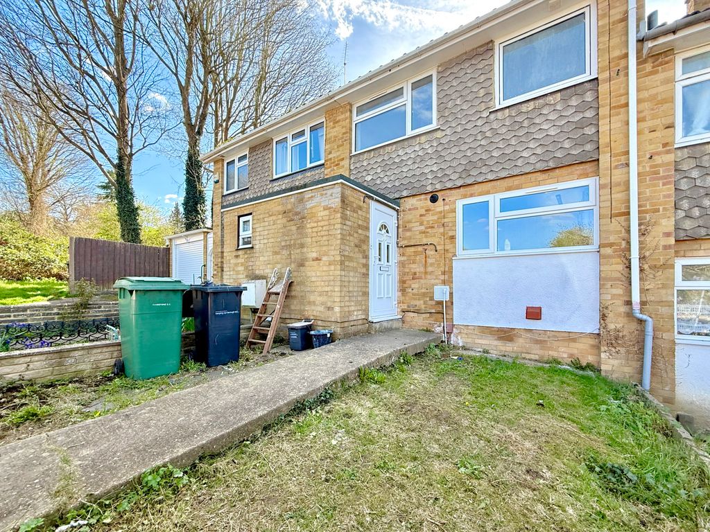 Property photo 1 of 9 Annex