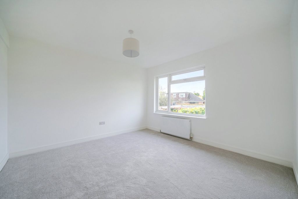 Property photo 3 of 15 Picture No. 34