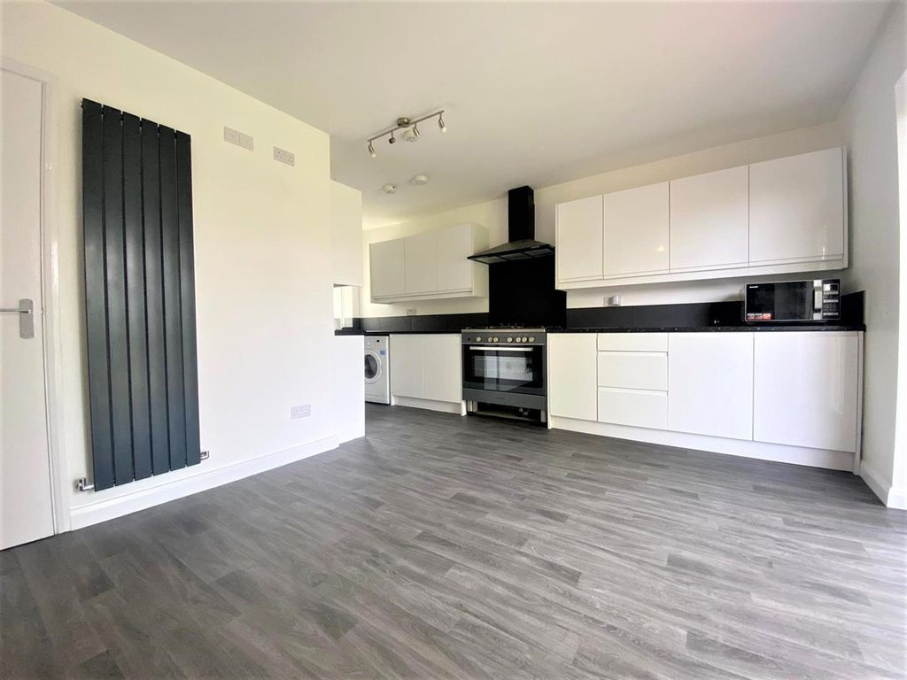 Property photo 3 of 17 Kitchen,Diner.Jpg