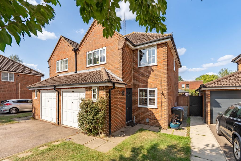 Property photo 1 of 16
