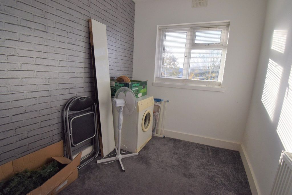 Property photo 3 of 10 Gallery