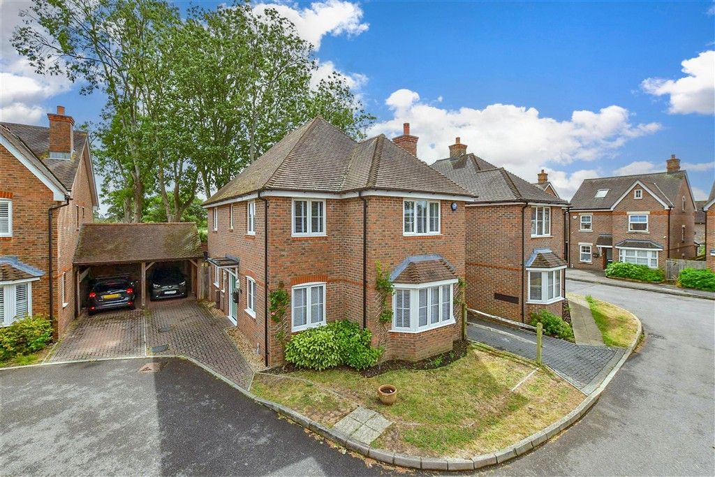 Property photo 3 of 14 External (Web)