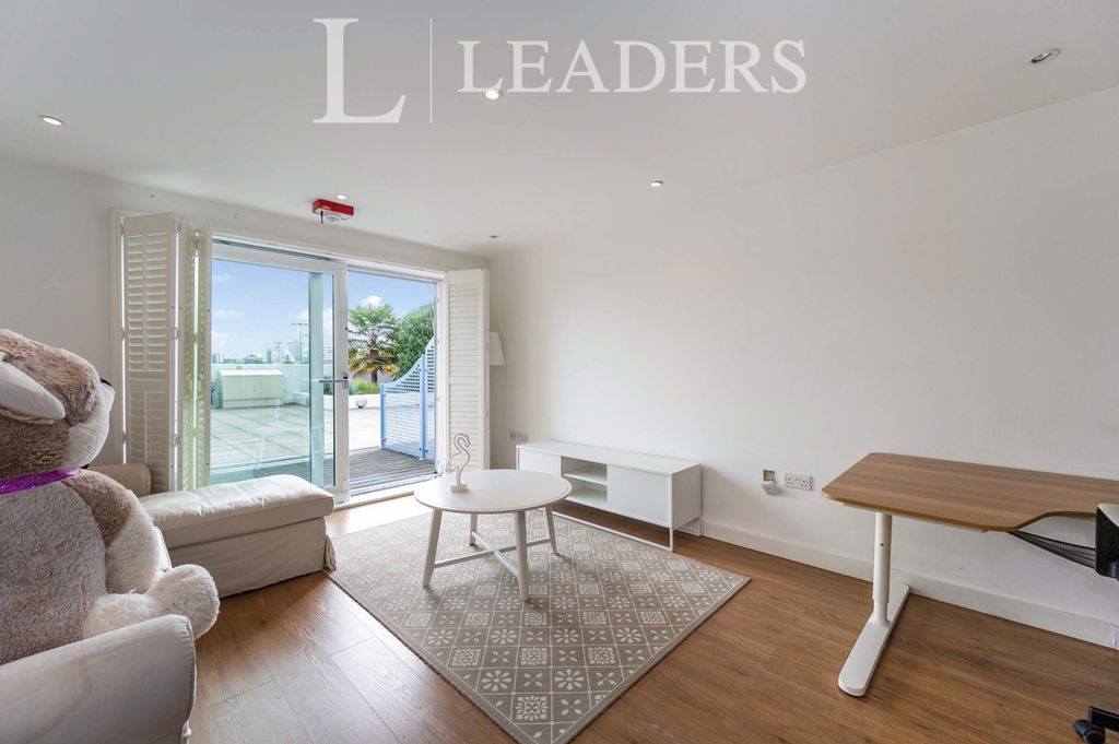 Property photo 1 of 11 1