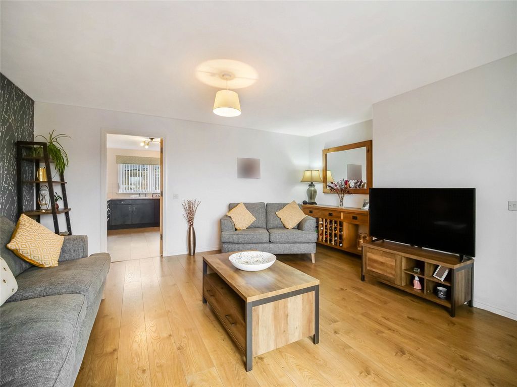 Property photo 3 of 21 Picture No. 21