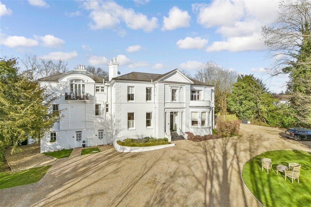 Property photo 1 of 13 External (Web)