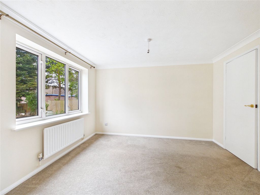 Property photo 3 of 14 Picture No. 03