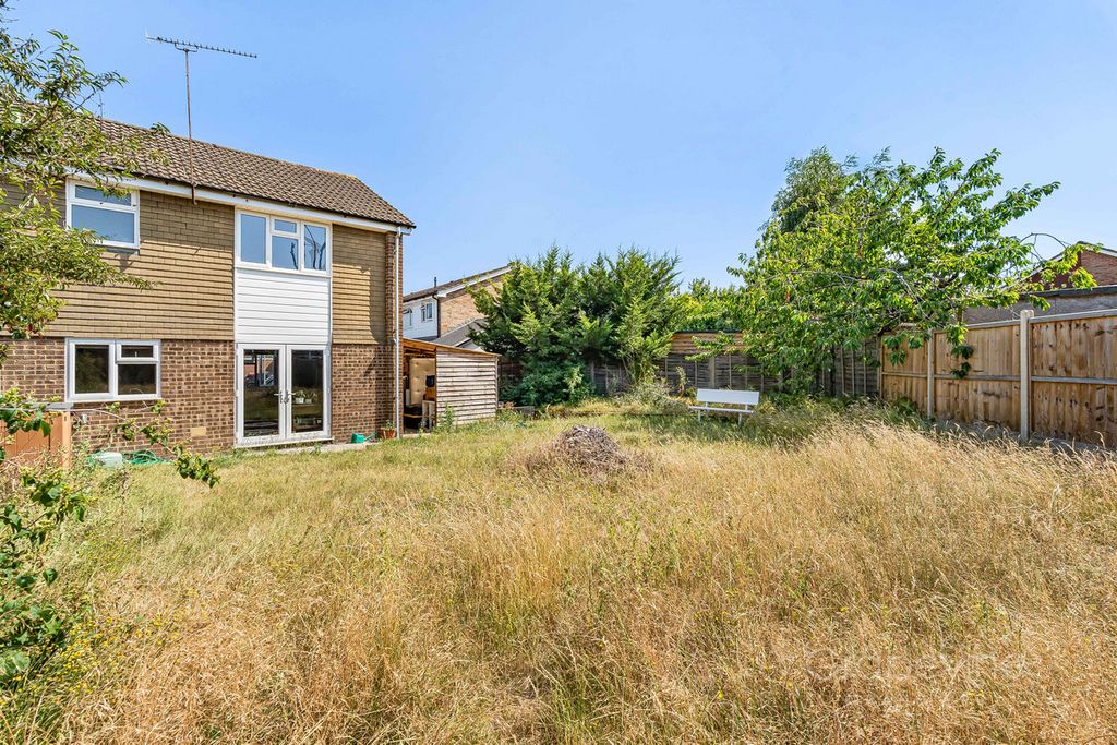 Property photo 2 of 25