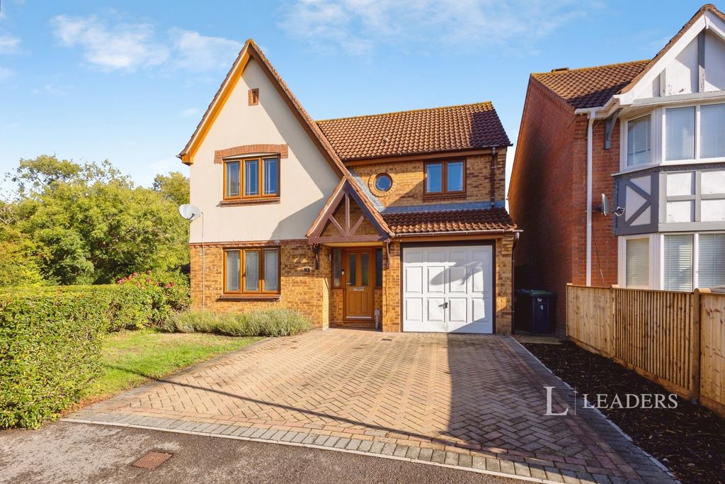 Property photo 3 of 26 Pbox-Img.Jpg