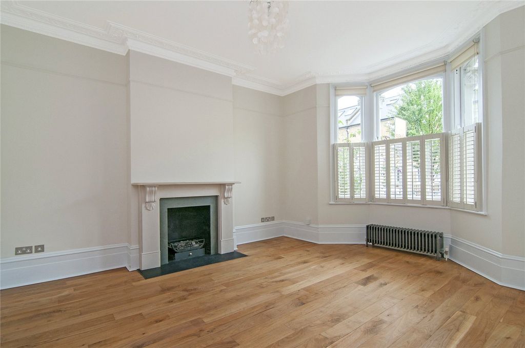 Property photo 1 of 16 Reception Room