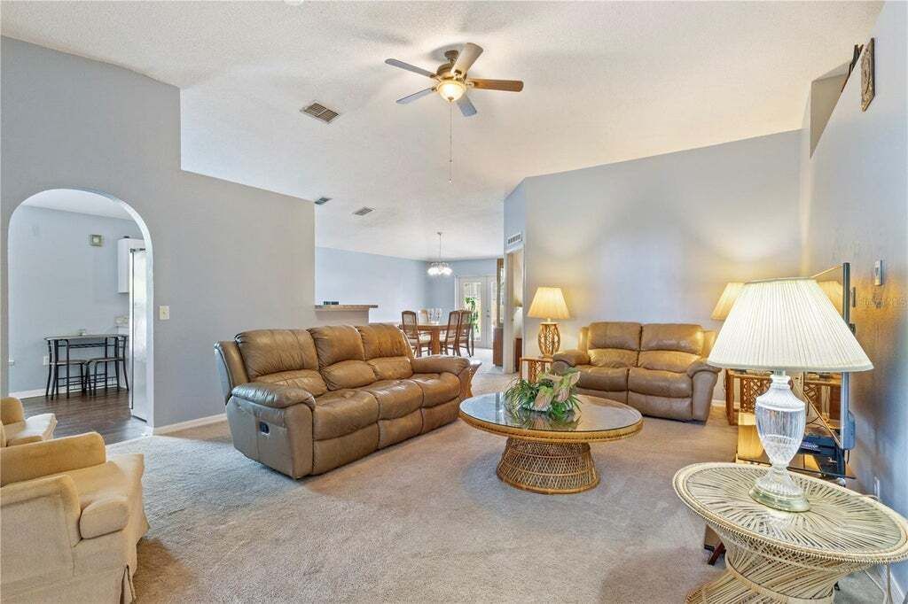 Property photo 2 of 18 <Alttext/>