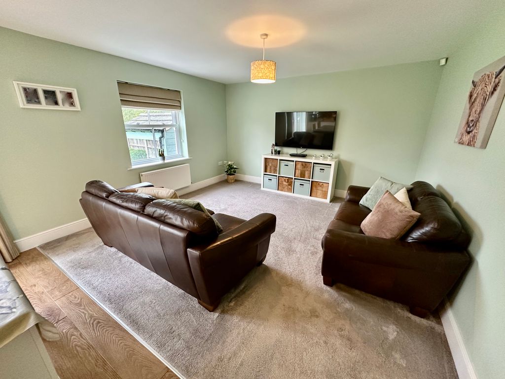 Property photo 3 of 41 Img_8546