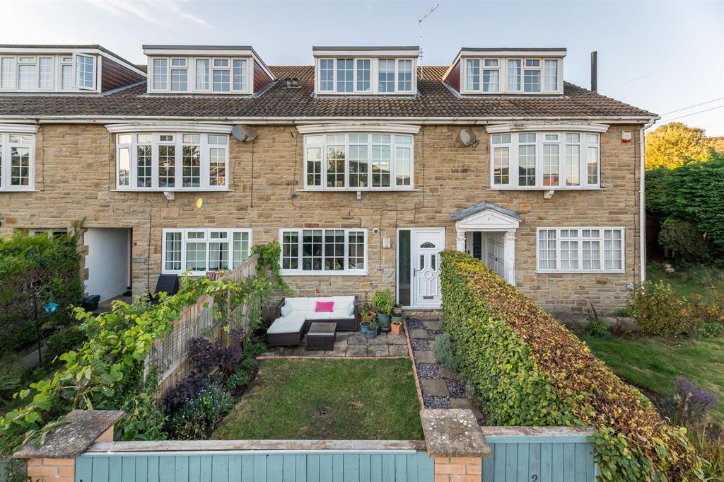 Property photo 1 of 24 Carr Bank Bottom