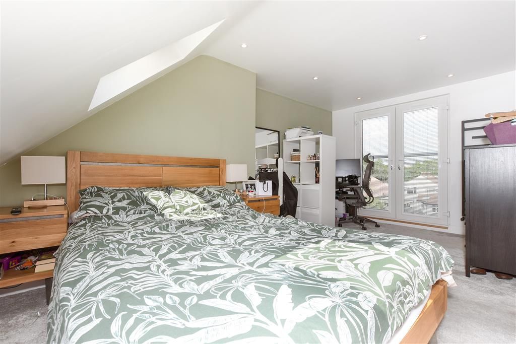 Property photo 3 of 16 Bedroom 1