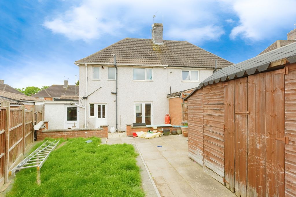 Property photo 2 of 14 Photo