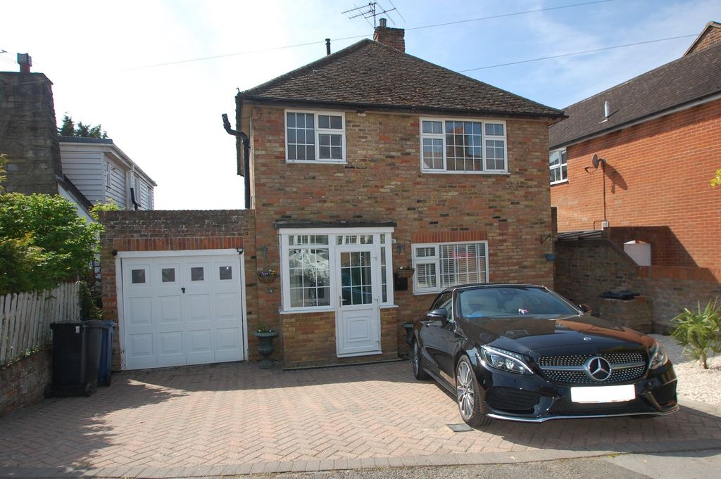 Property photo 1 of 16 Picture No. 23