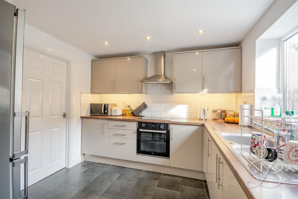 Property photo 2 of 20 Ccltd-23.Jpg