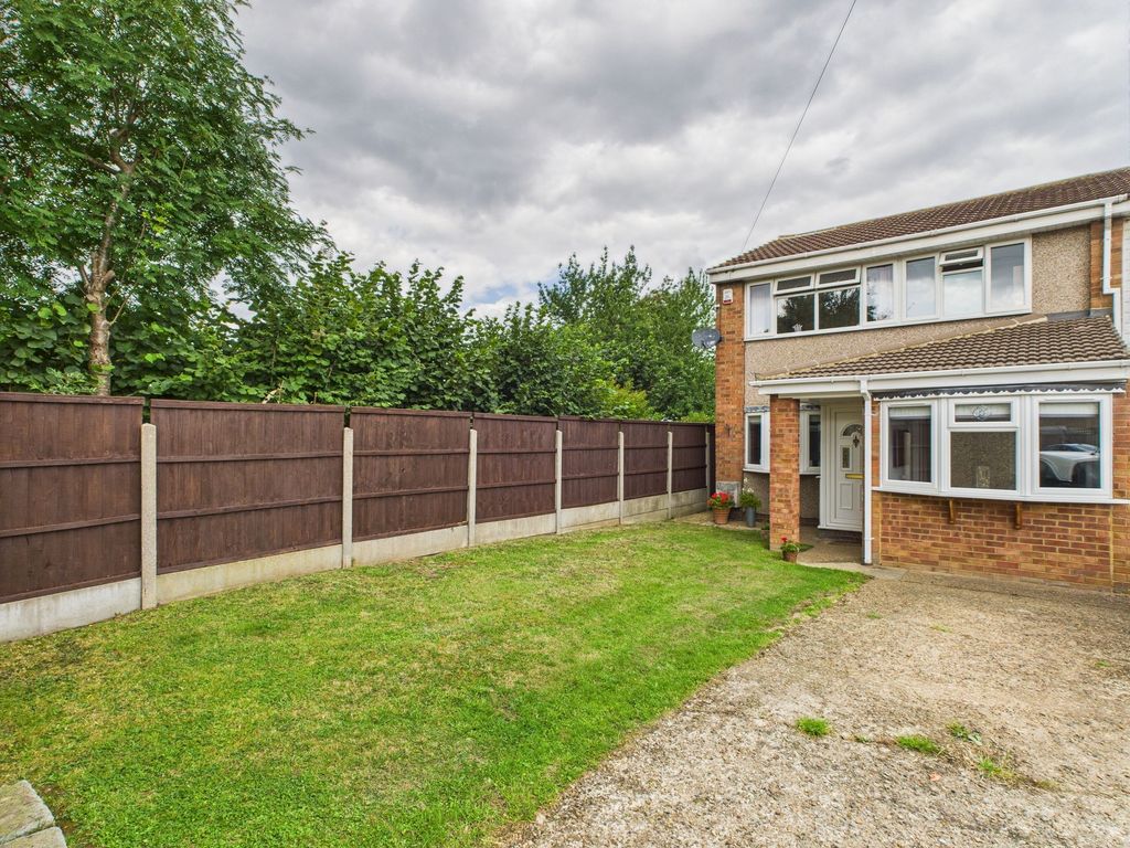 Property photo 1 of 27