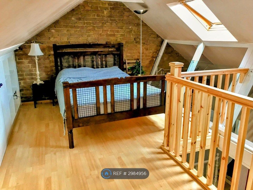 Property photo 3 of 23