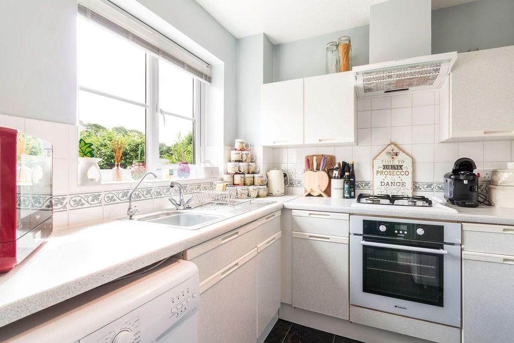 Property photo 3 of 7 3.Jpg