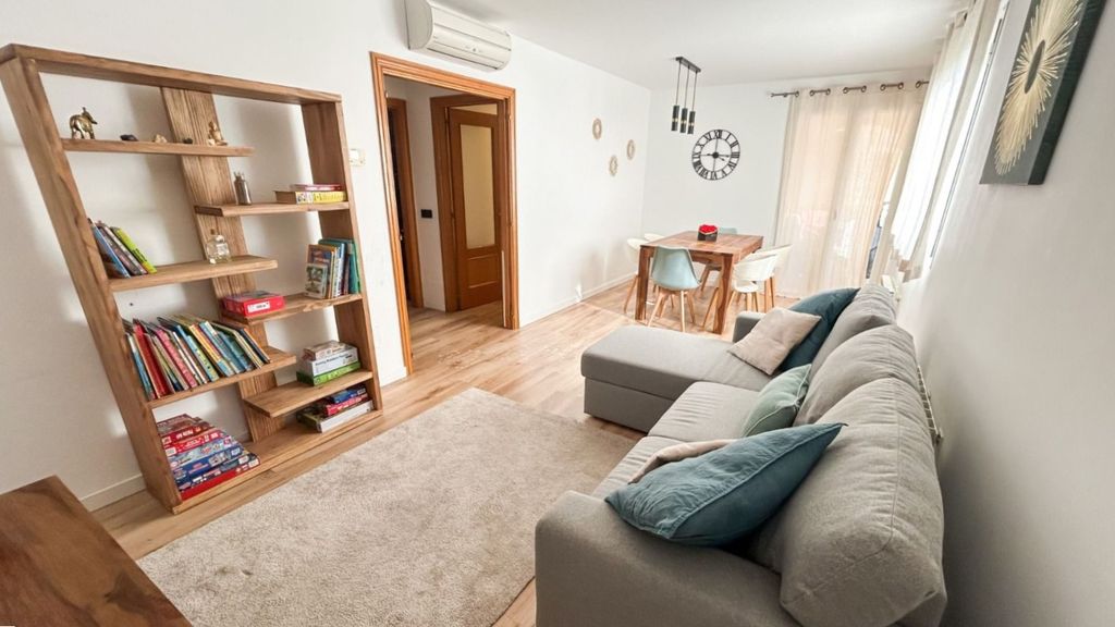 Property photo 3 of 16 04.Jpeg