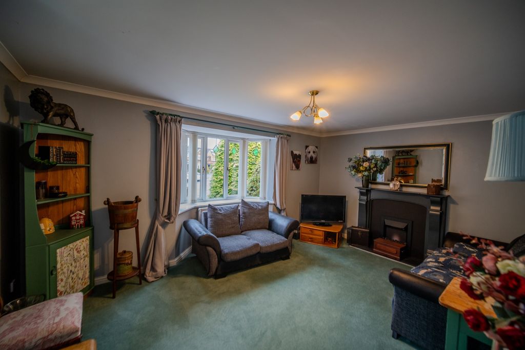 Property photo 2 of 14 Image 1