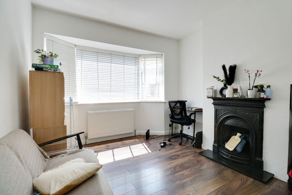 Property photo 3 of 22 2842912