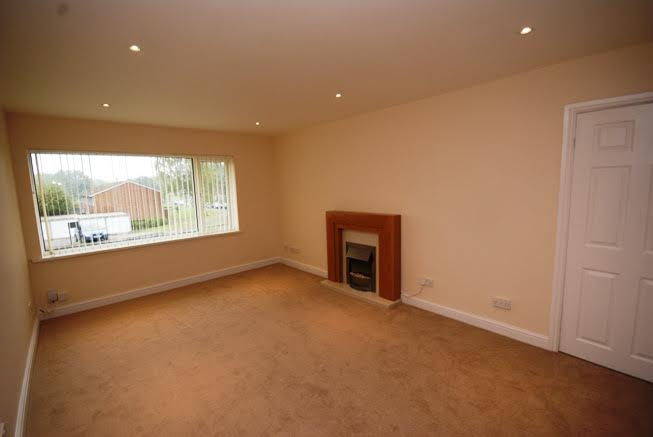Property photo 2 of 6 Lounge
