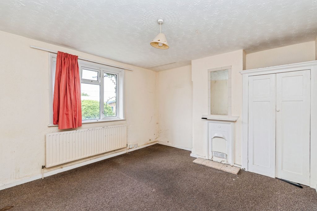 Property photo 3 of 20