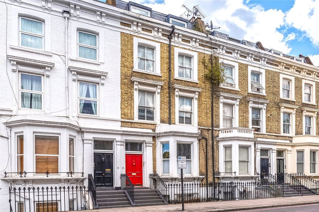 Property photo 2 of 9 Exterior