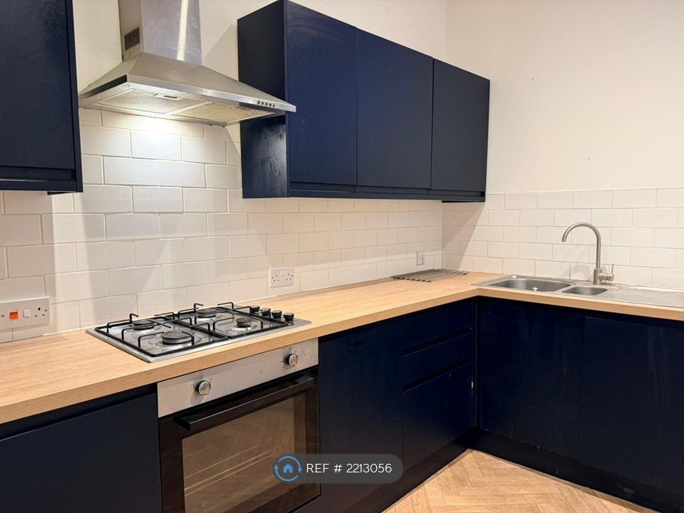 Property photo 1 of 3