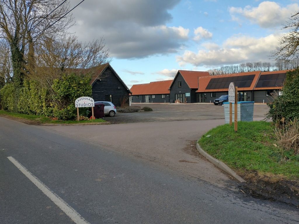 Property photo 1 of 5