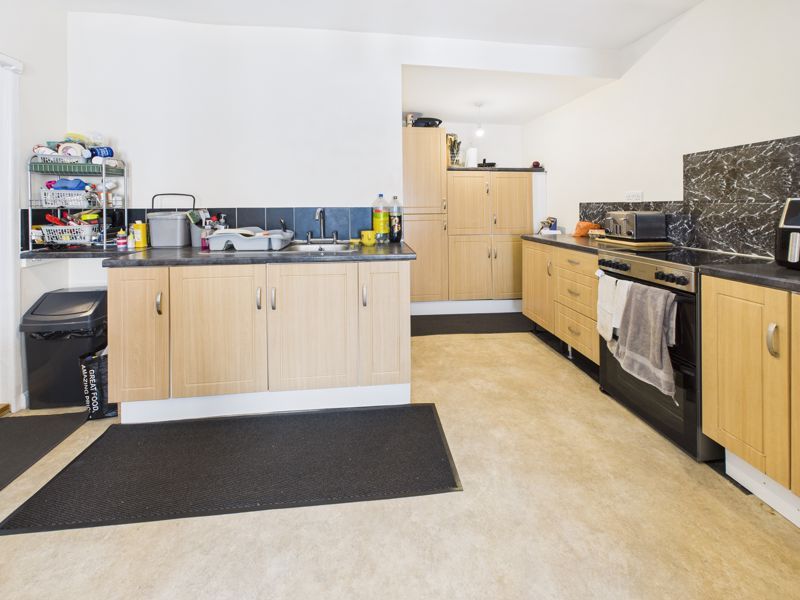 Property photo 3 of 13 Kitchen