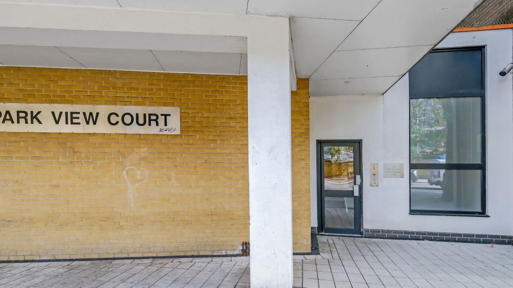 Property photo 1 of 14