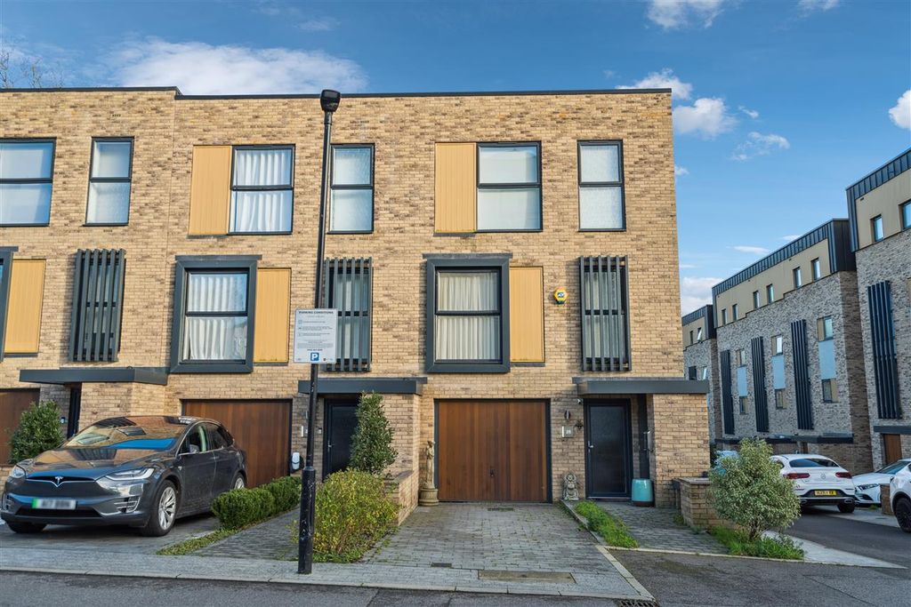 Property photo 1 of 14 Main Picture